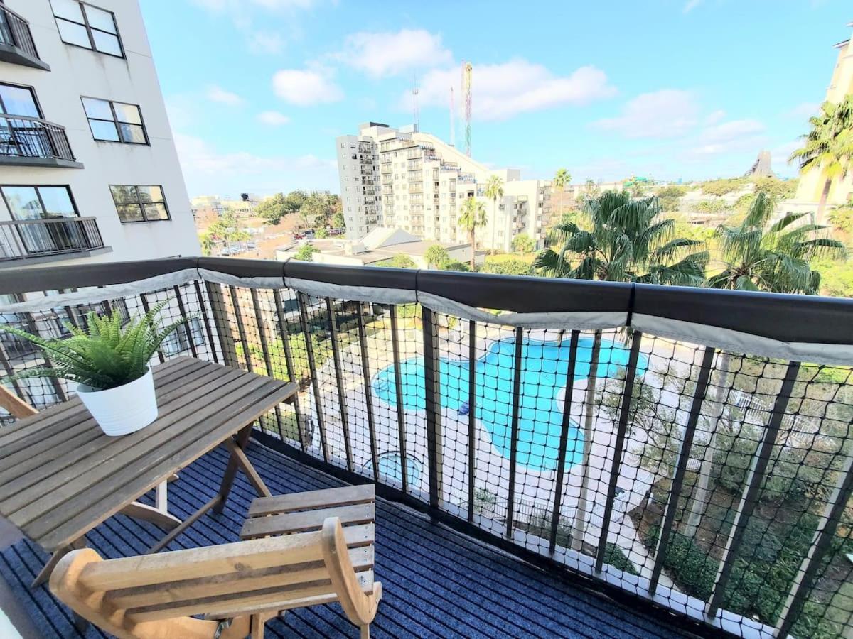 אורלנדו Remodeled 2Bd/2Ba Condo Mins From Universal Studio מראה חיצוני תמונה